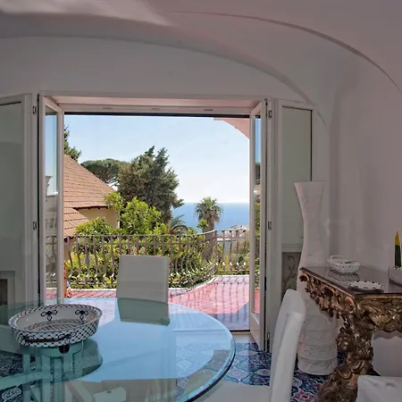 Alba * Capri